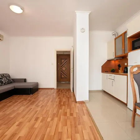 Sun I Σάνι Μπιτς