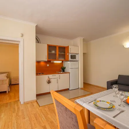 Ξενοδοχείο με διαμερίσματα Sun I 4*