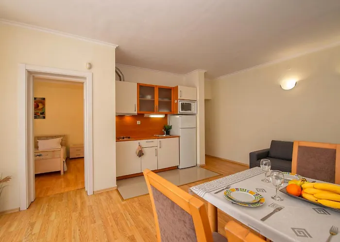 Hotel de apartamente Sun I 4*