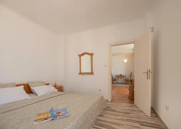 Hotel de apartamente Sun I 4*