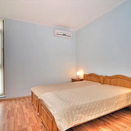 Aparthotel Sun I 2*